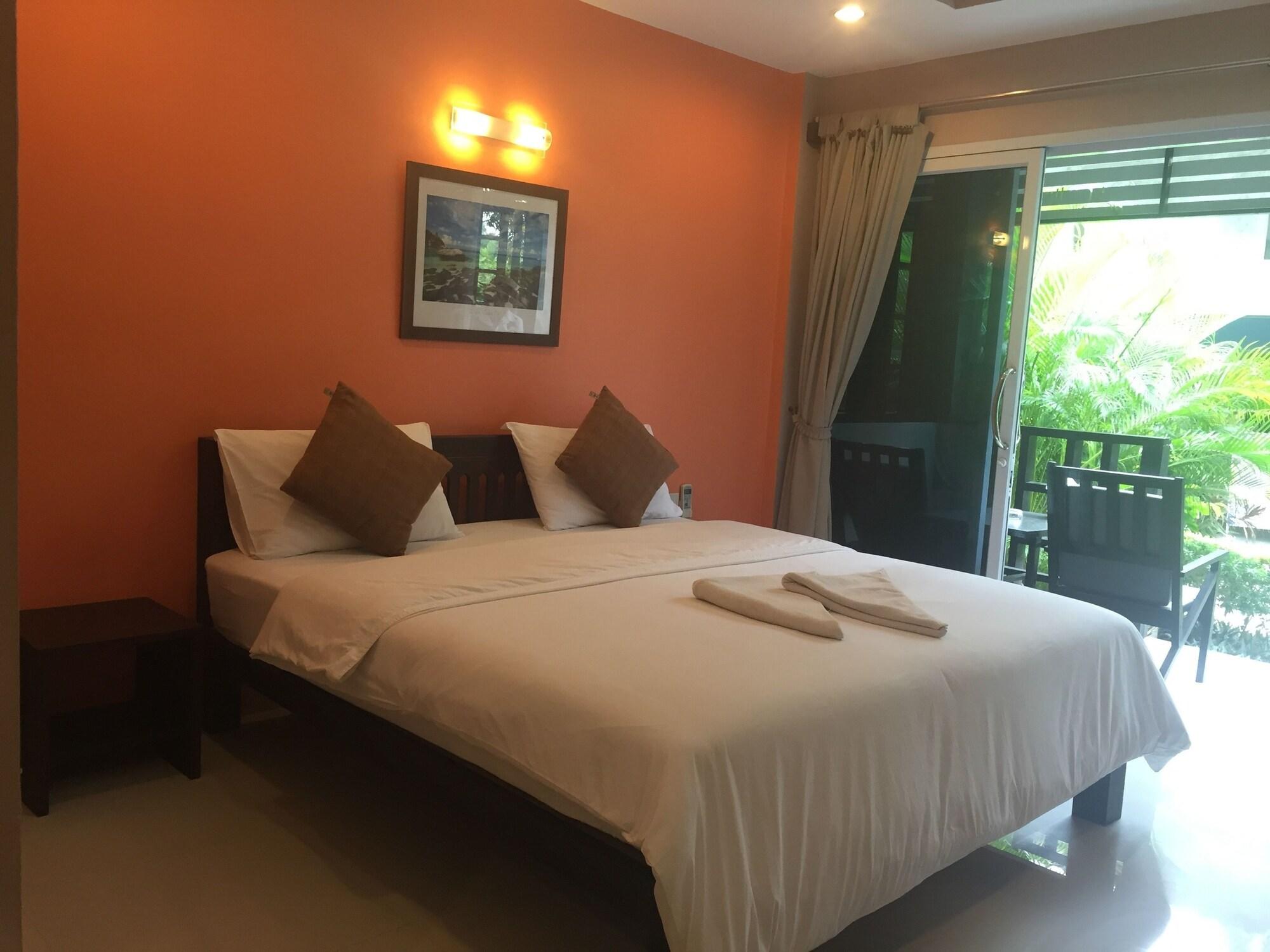 Baan Suan Ta Hotel Ko Tao Bagian luar foto