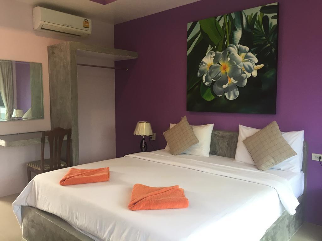 Baan Suan Ta Hotel Ko Tao Bagian luar foto